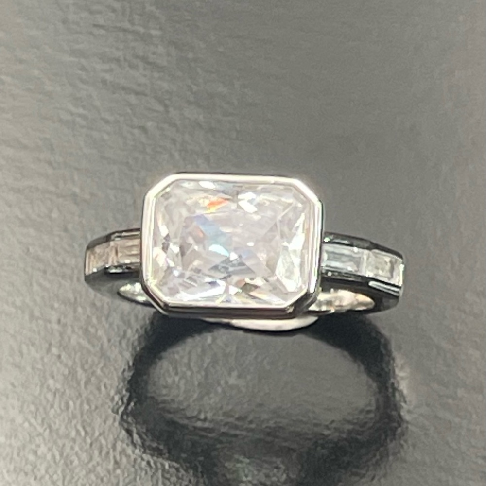 Silver 925 Beautiful Rectangle Style Ring Size 6,… - image 3